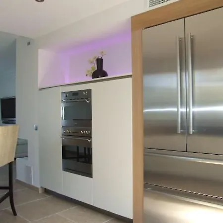 Capleouna-manou 빌라